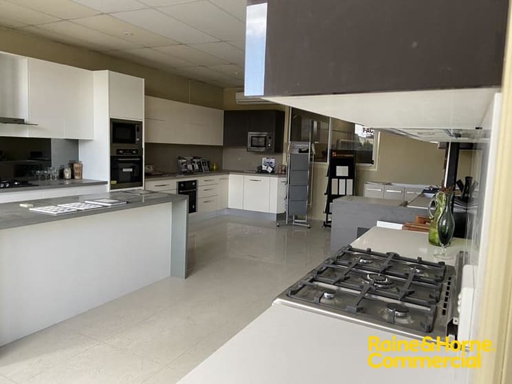 Unit 2/11 Stennett Road Ingleburn NSW 2565 - Image 2
