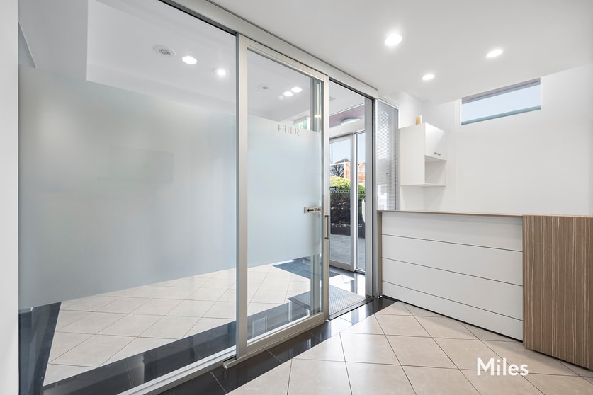 4/195 Thompsons Road Bulleen VIC 3105 - Image 3