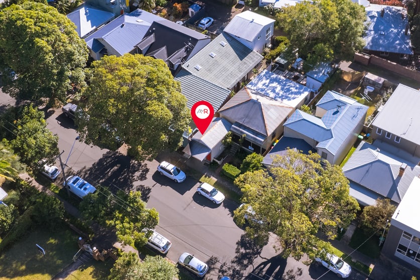 Click to view all images 57 Moore Street Austinmer NSW 2515 - Image 2