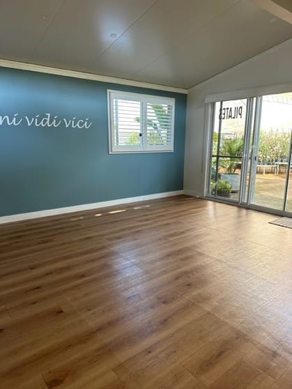 Click to view all images 20-22 MacPherson Street Warriewood NSW 2102 - Image 2