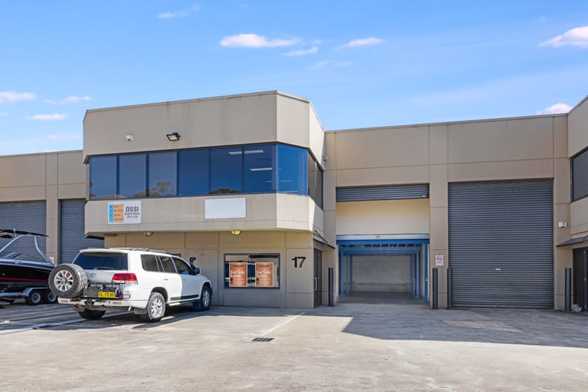 Click to view all images 17/108 Old Pittwater Road Brookvale NSW 2100 - Image 1