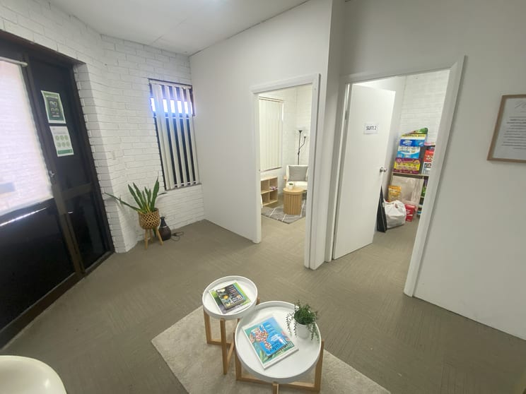 Click to view all images Office 4/115-121 Best Rd Seven Hills NSW 2147 - Image 3