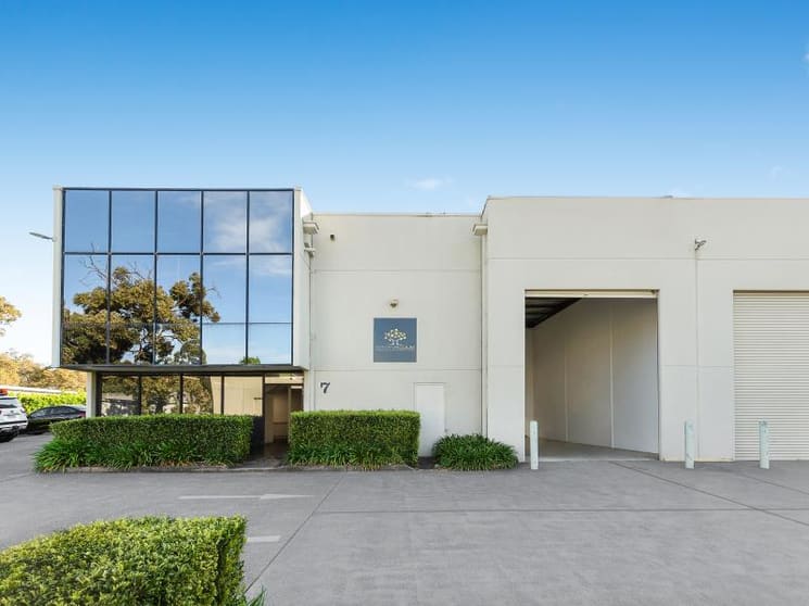 Click to view all images Unit 7/9 Hudson Ave Castle Hill NSW 2154 - Image 1