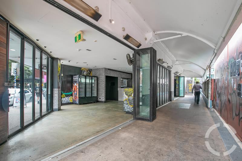 Click to view all images Ground 1 Unit 3/3/88 Boundary St West End QLD 4101 - Image 3