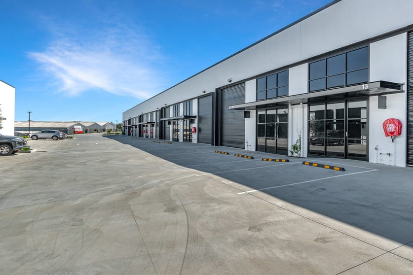 Click to view all images 12/2 Templar Place Bennetts Green NSW 2290 - Image 3