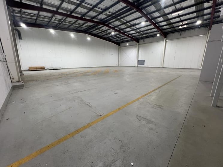 Click to view all images Unit 1/111 Gladstone Street Fyshwick ACT 2609 - Image 3