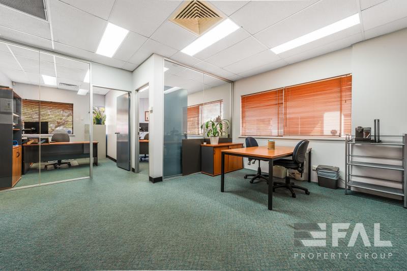 Click to view all images Ground Unit 10/9-13 Princeton Street Kenmore QLD 4069 - Image 1