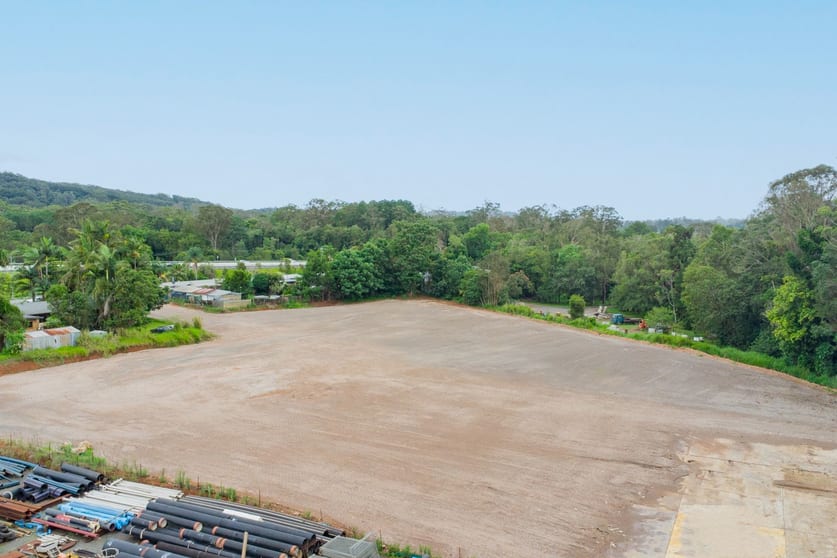 Click to view all images 893 Old Maroochydore Road Forest Glen QLD 4556 - Image 2
