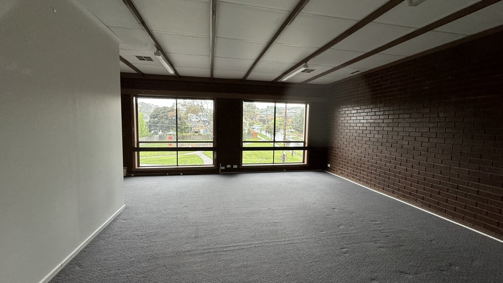 Click to view all images 3a Gertrude Street Templestowe Lower VIC 3107 - Image 3