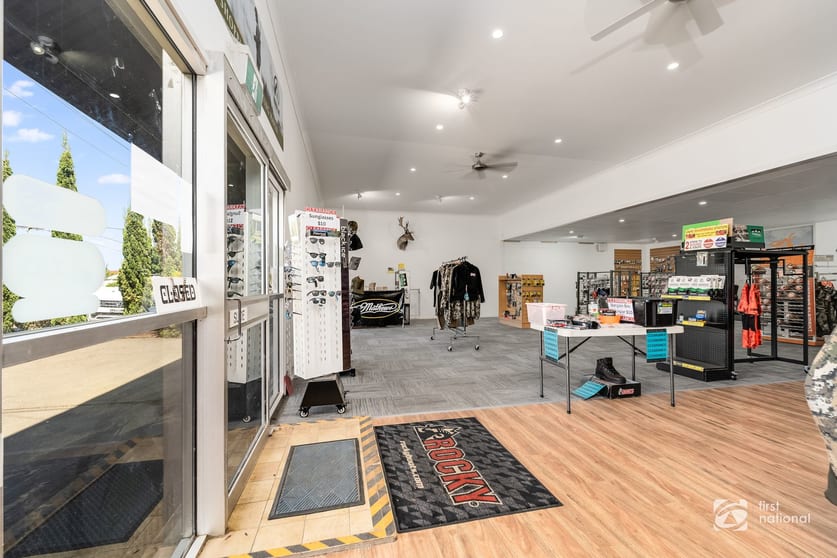 Click to view all images 2A/225 Mann Street Armidale NSW 2350 - Image 3