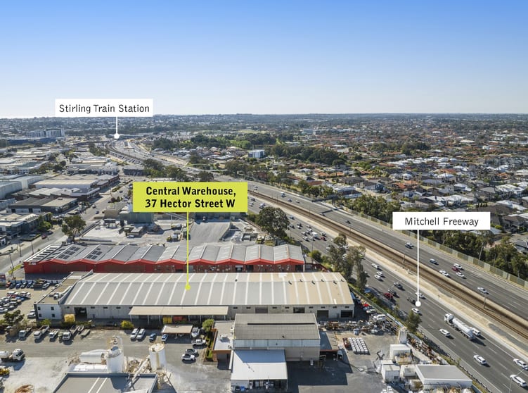 Click to view all images Cen. W/Hse/37 Hector Street West Osborne Park WA 6017 - Image 1