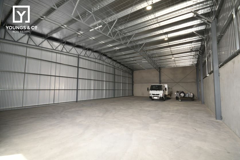 Click to view all images 2 Shelby Ct Shepparton VIC 3630 - Image 3