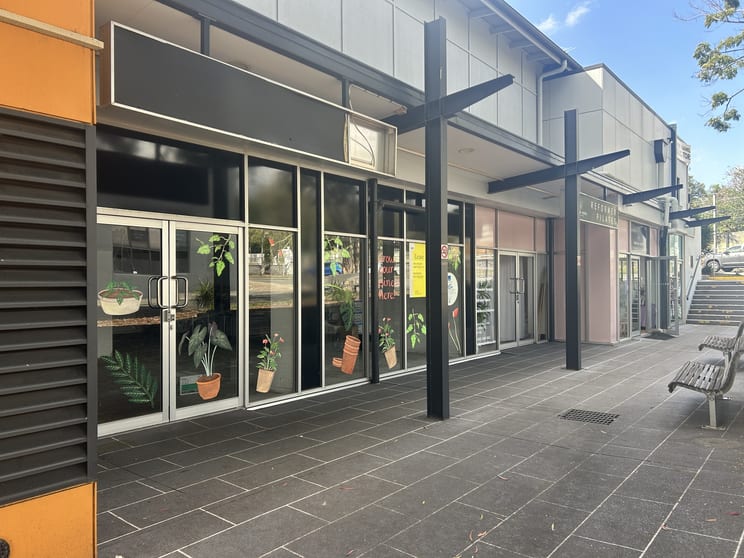 Click to view all images 1.8/429 Fairfield Road Yeronga QLD 4104 - Image 1