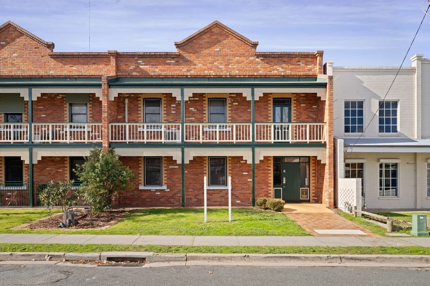 Click to view all images 3/556 Macauley Street Albury NSW 2640 - Image 1