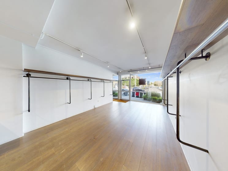 Click to view all images Toorak VIC 3142 - Image 2