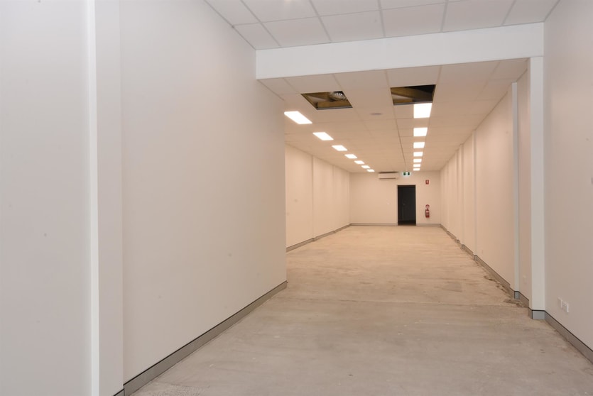 Click to view all images 171 Summer St Orange NSW 2800 - Image 3