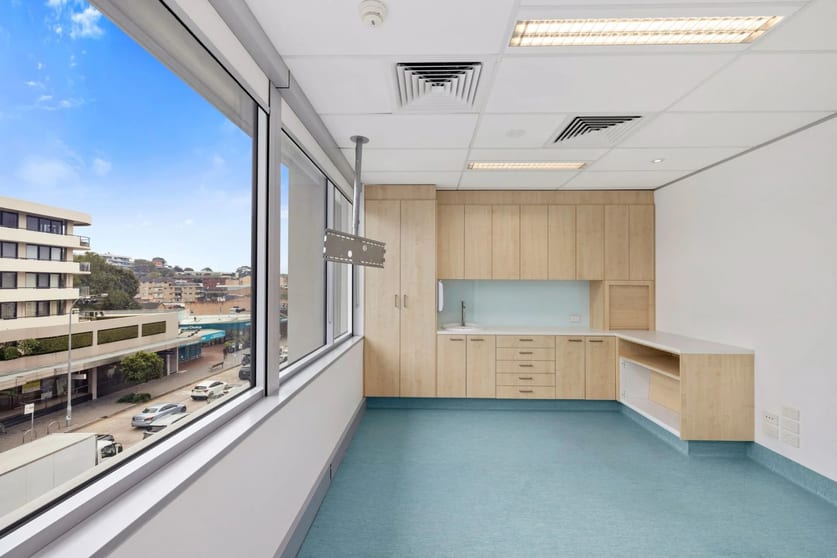 Click to view all images 4203-4204/834 Pittwater Road Dee Why NSW 2099 - Image 3