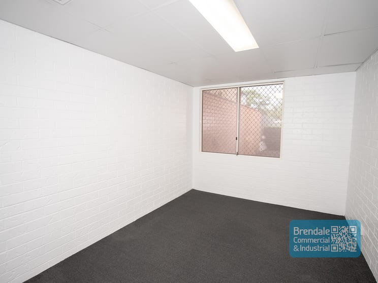 Click to view all images Albany Creek QLD 4035 - Image 3