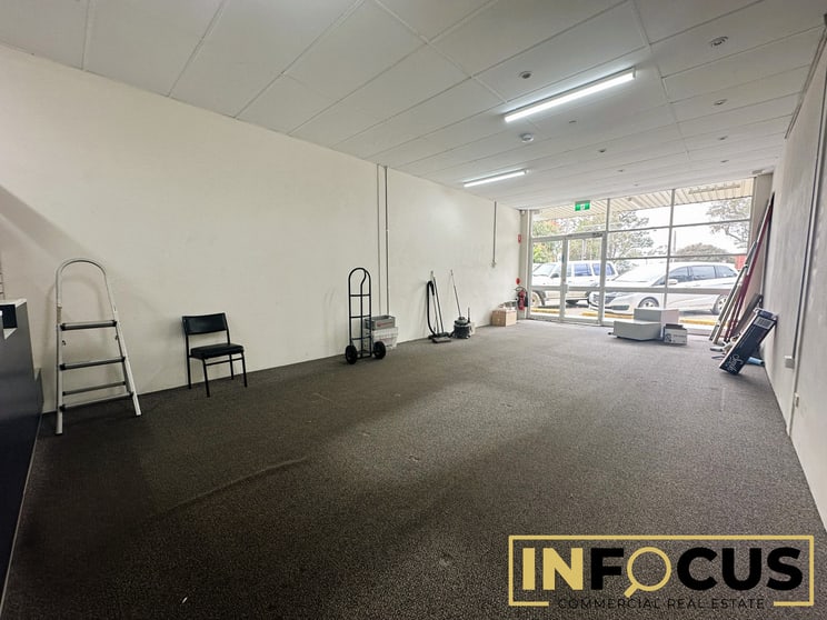 Click to view all images Warragamba NSW 2752 - Image 2