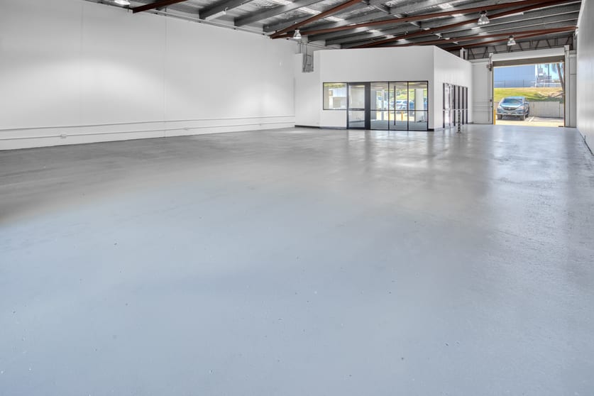 Click to view all images 3/547 Kessels Road Macgregor QLD 4109 - Image 2