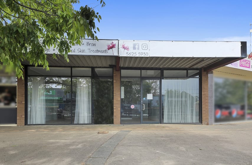Click to view all images 4 & 5/34-38 Princes Way Drouin VIC 3818 - Image 3
