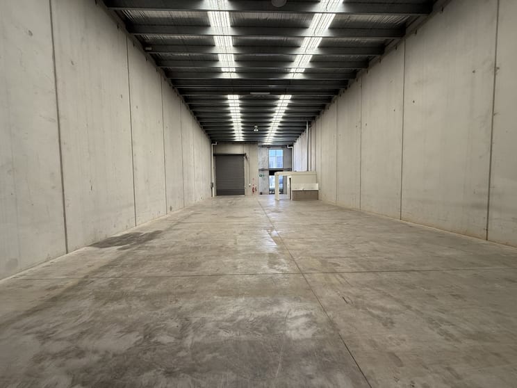 3/21-22 National Drive Hallam VIC 3803 - Image 3