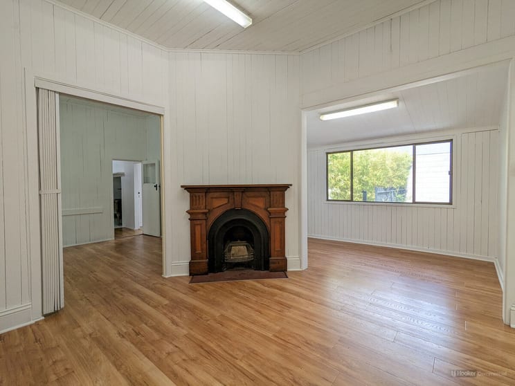 Click to view all images 130 Campbell Street Toowoomba City QLD 4350 - Image 3