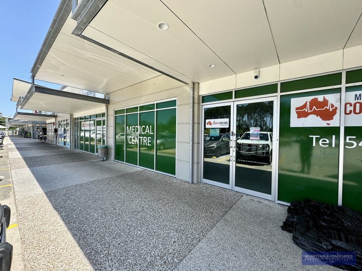 Click to view all images Shop 8/6 James Road Beachmere QLD 4510 - Image 1
