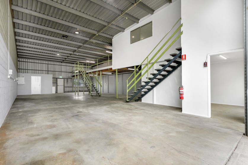 Click to view all images 5/30 Duntroon Street Brendale QLD 4500 - Image 2