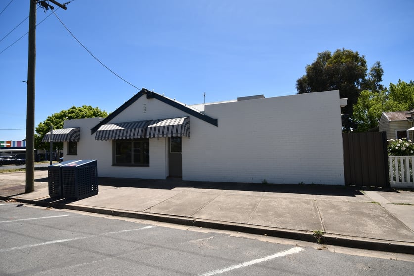 1-5 Main St Stawell VIC 3380 - Image 1