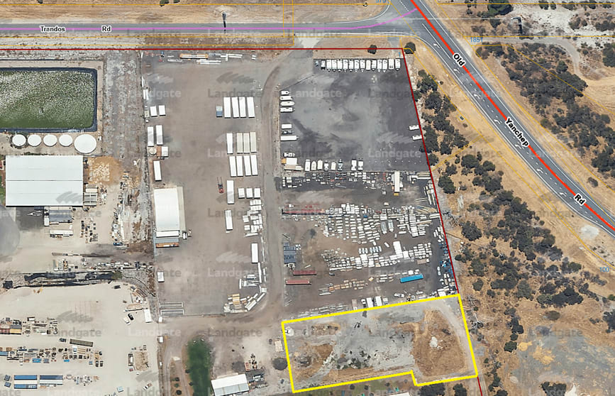 Click to view all images 1C/1 Trandos Road Neerabup WA 6031 - Image 2