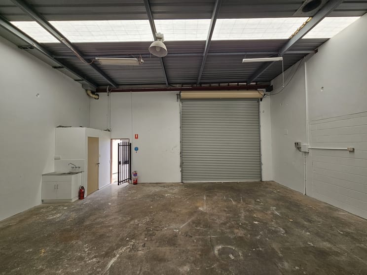 Click to view all images Currumbin Waters QLD 4223 - Image 3