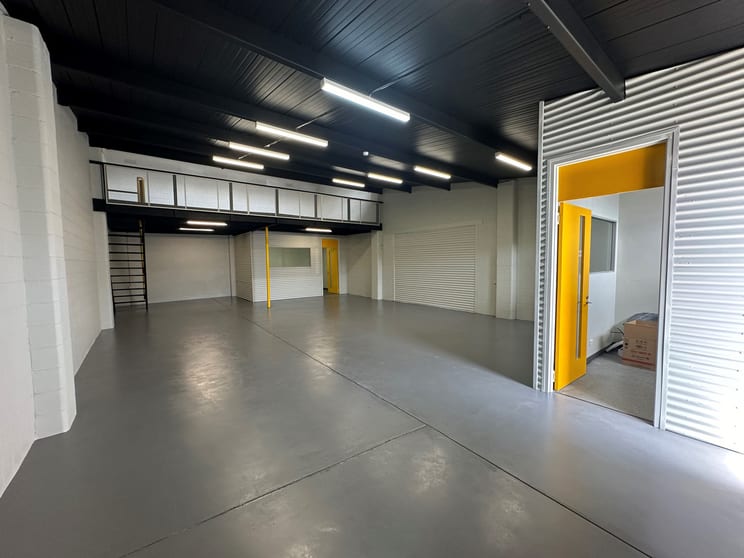 Click to view all images Unit 2, 40 First Street Brompton SA 5007 - Image 3