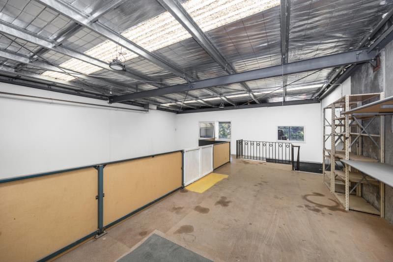 Click to view all images Unit 1/46-50 Buchanan Road Brooklyn VIC 3012 - Image 2