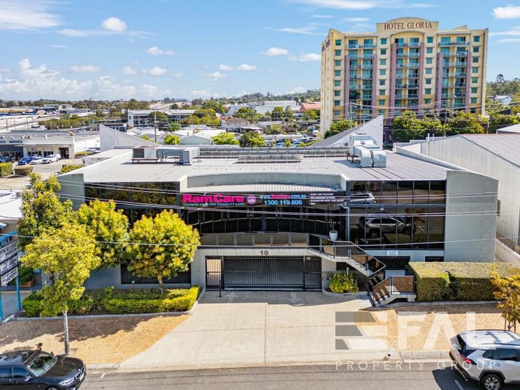 Click to view all images Level Suite 2/10 Paxton Street Springwood QLD 4127 - Image 1