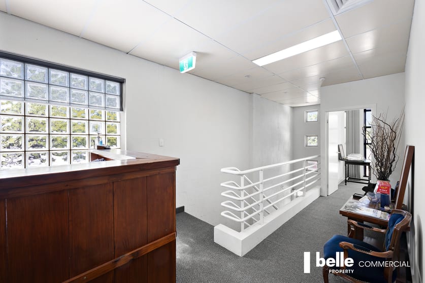 Click to view all images Level 1/328 Balcombe Road Beaumaris VIC 3193 - Image 2