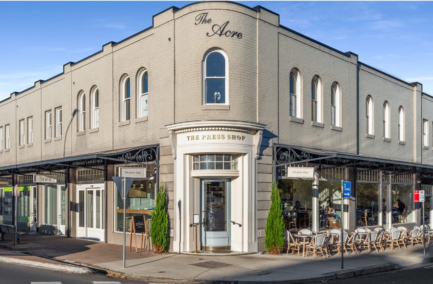 Click to view all images Office J/391-397 Bong Bong Street Bowral NSW 2576 - Image 1