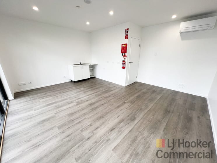 Click to view all images Suite 6/46 George Street East Gosford NSW 2250 - Image 3