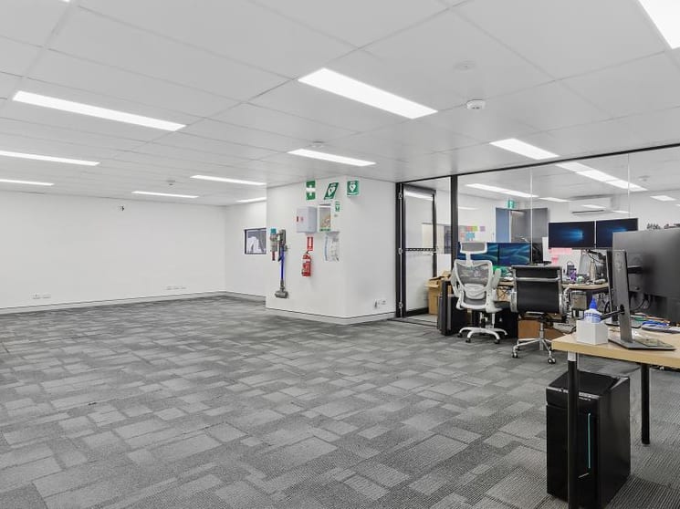 Unit 12/10 Victoria Avenue Castle Hill NSW 2154 - Image 2