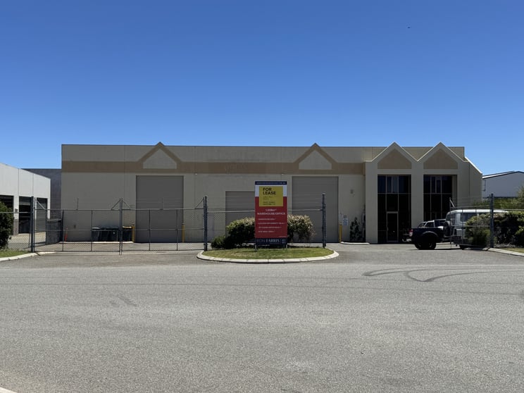 Click to view all images 11 Iron Street Malaga WA 6090 - Image 2