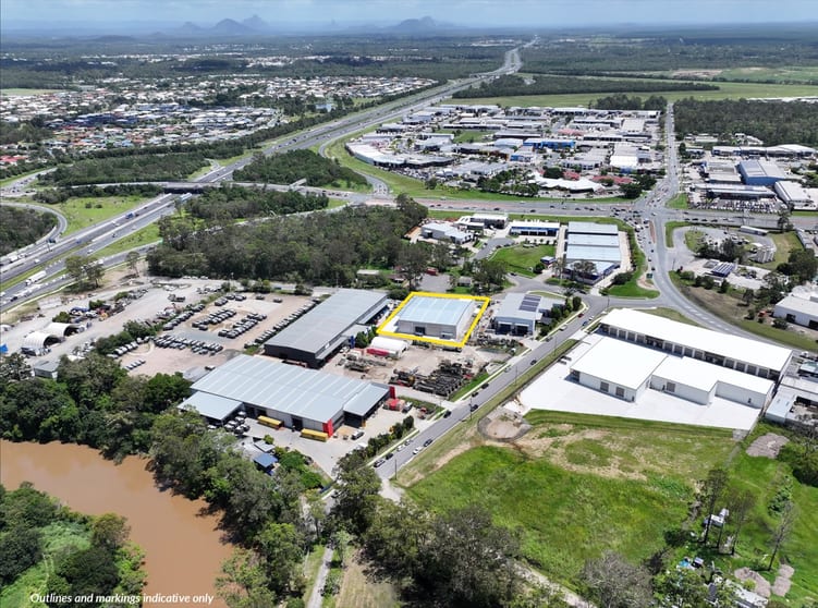 Click to view all images 9 Johnson Street Caboolture QLD 4510 - Image 3