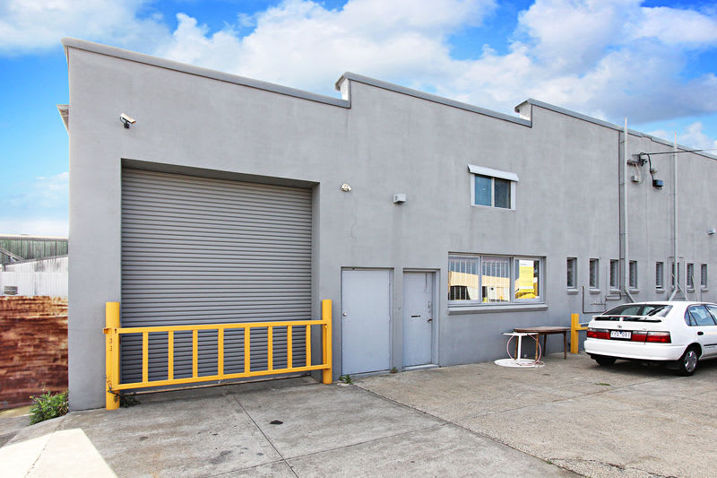Click to view all images 19 James Street Clayton South VIC 3169 - Image 1