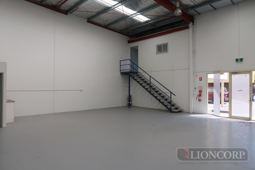 Click to view all images Coopers Plains QLD 4108 - Image 2