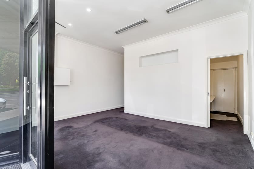 Click to view all images 721 Sturt Street Ballarat Central VIC 3350 - Image 2