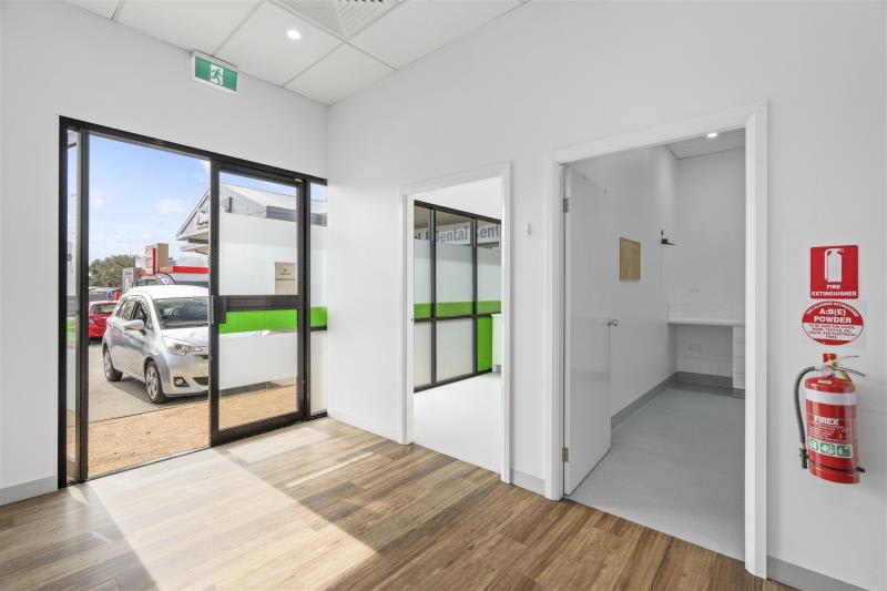 Click to view all images Tenancy 2/3 Sidney Nolan Street Conder ACT 2906 - Image 1
