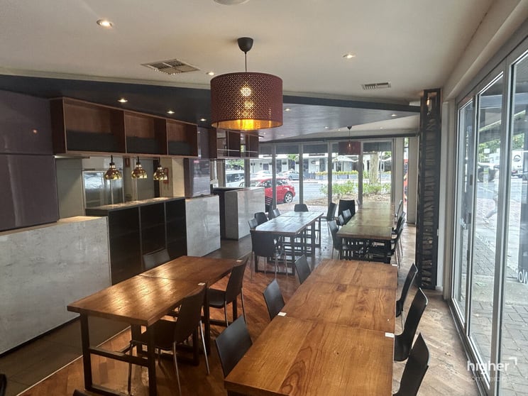 Click to view all images 242 Hutt Street Adelaide SA 5000 - Image 3