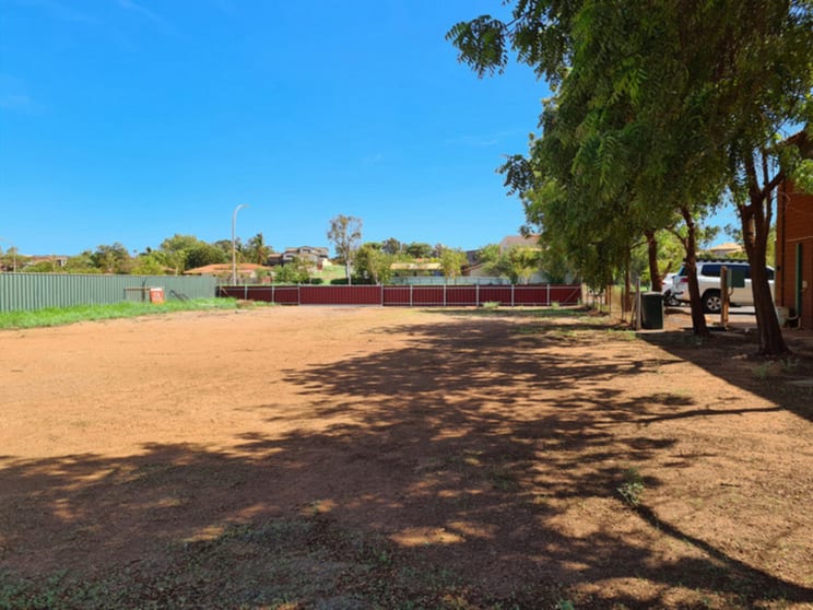 Click to view all images 84 Anderson Street Port Hedland WA 6721 - Image 3