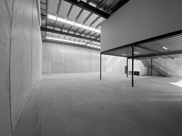 Click to view all images 3/49 McArthurs Road Altona North VIC 3025 - Image 2