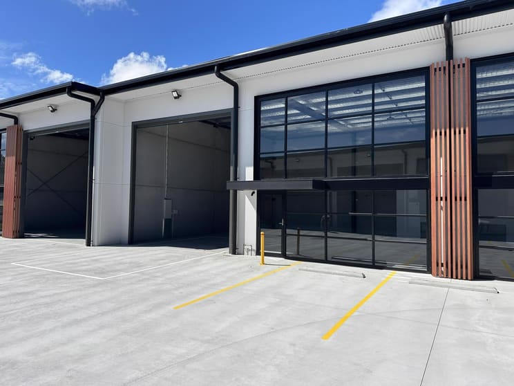 Click to view all images 73 Camfield Drive Heatherbrae NSW 2324 - Image 2