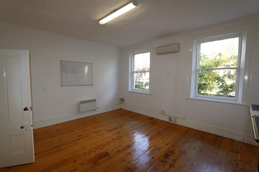 Click to view all images Level 2/87 St John Street Launceston TAS 7250 - Image 1